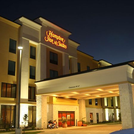 Hampton Inn & Suites Bastrop Extérieur photo
