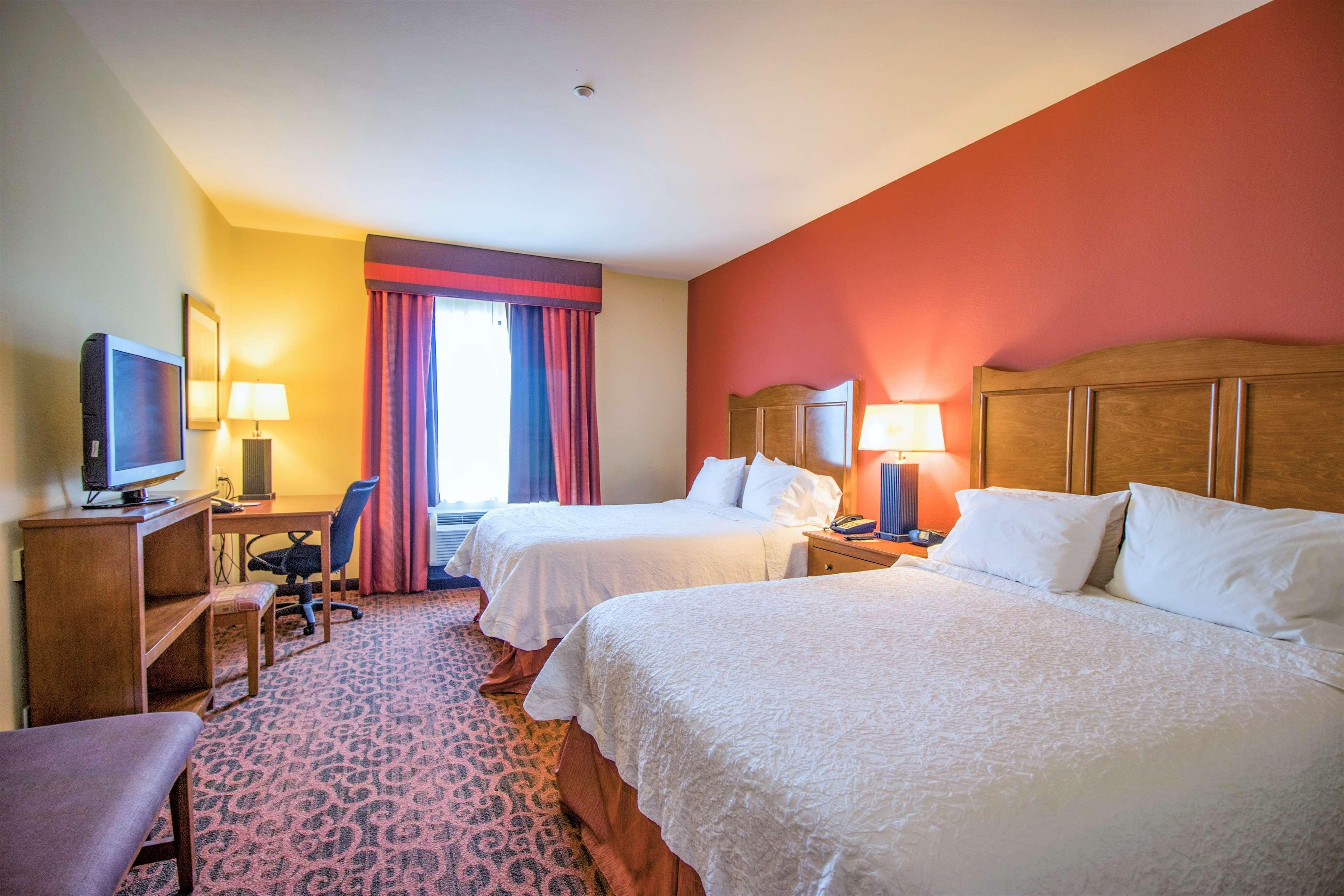 Hampton Inn & Suites Bastrop Extérieur photo